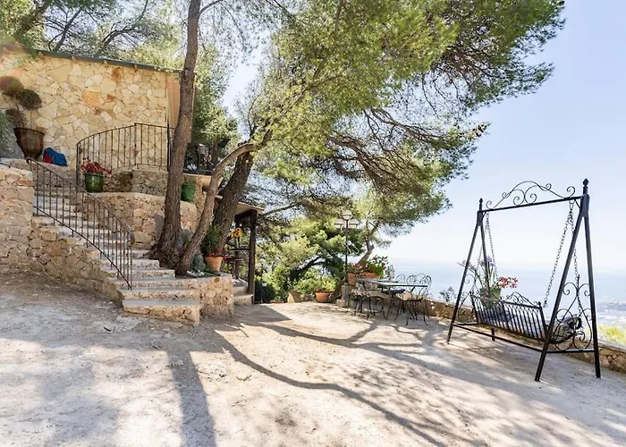 Maison Exceptionnelle *